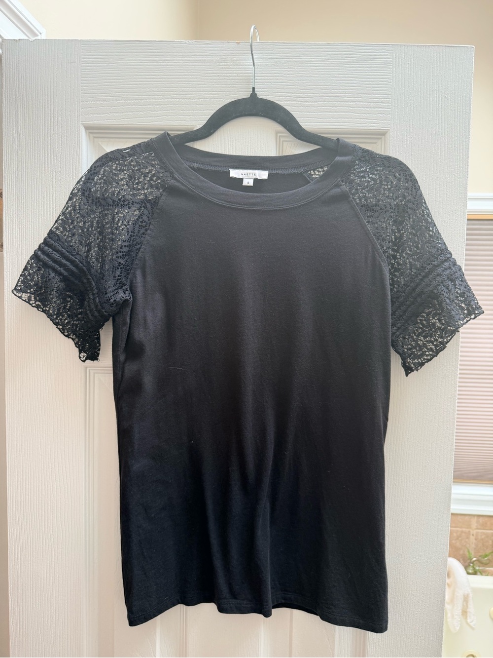 Stella & Dot (Maette) Black Short Sleeve Tee with Lace Raglan Sleeves